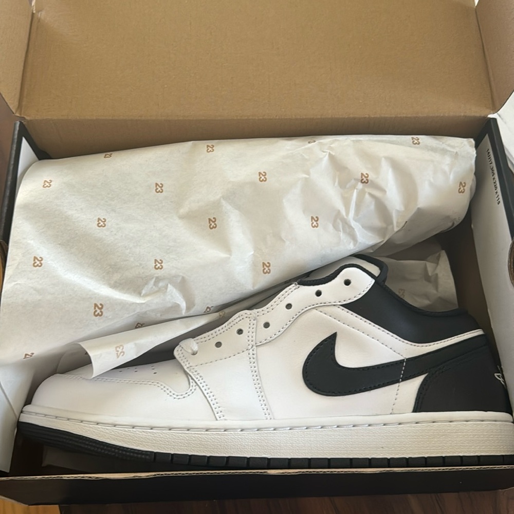 Air Jordan 1 Low Sneakers Brand New in Box